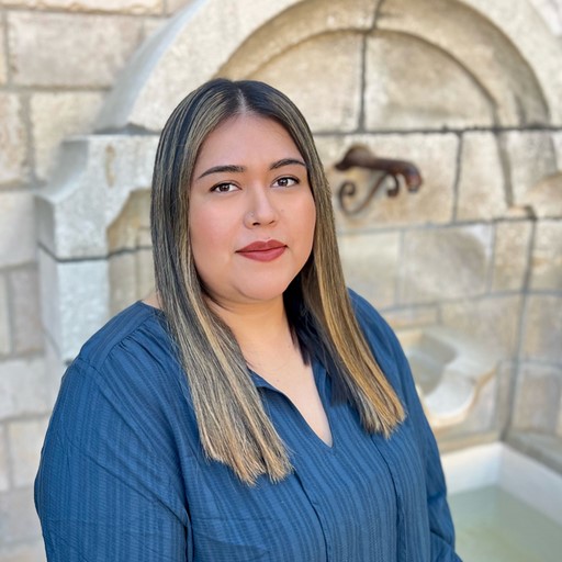 Alejandra Morales